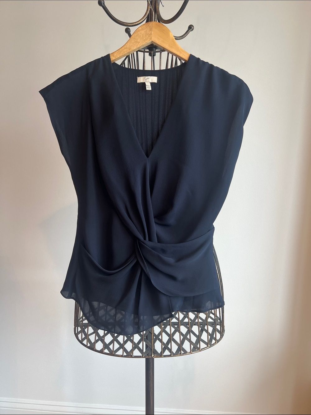 Joie Navy Twist-Front V-Neck Cap Sleeve Blouse